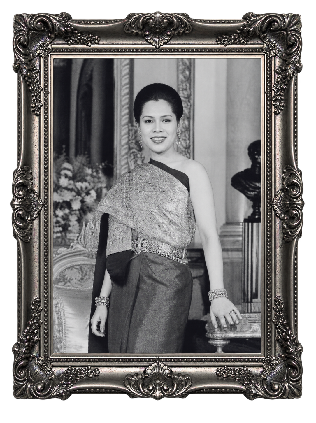 สมเด็จพระนางเจ้าสิริกิติ์ พระบรมราชินีนาถ
พระบรมราชชนนีพันปีหลวง
เสด็จสวรรคต